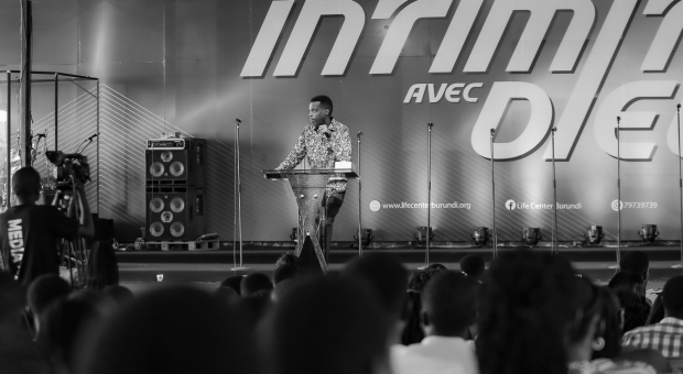 COMMENT PERÇOIS-TU LA VIE ?
